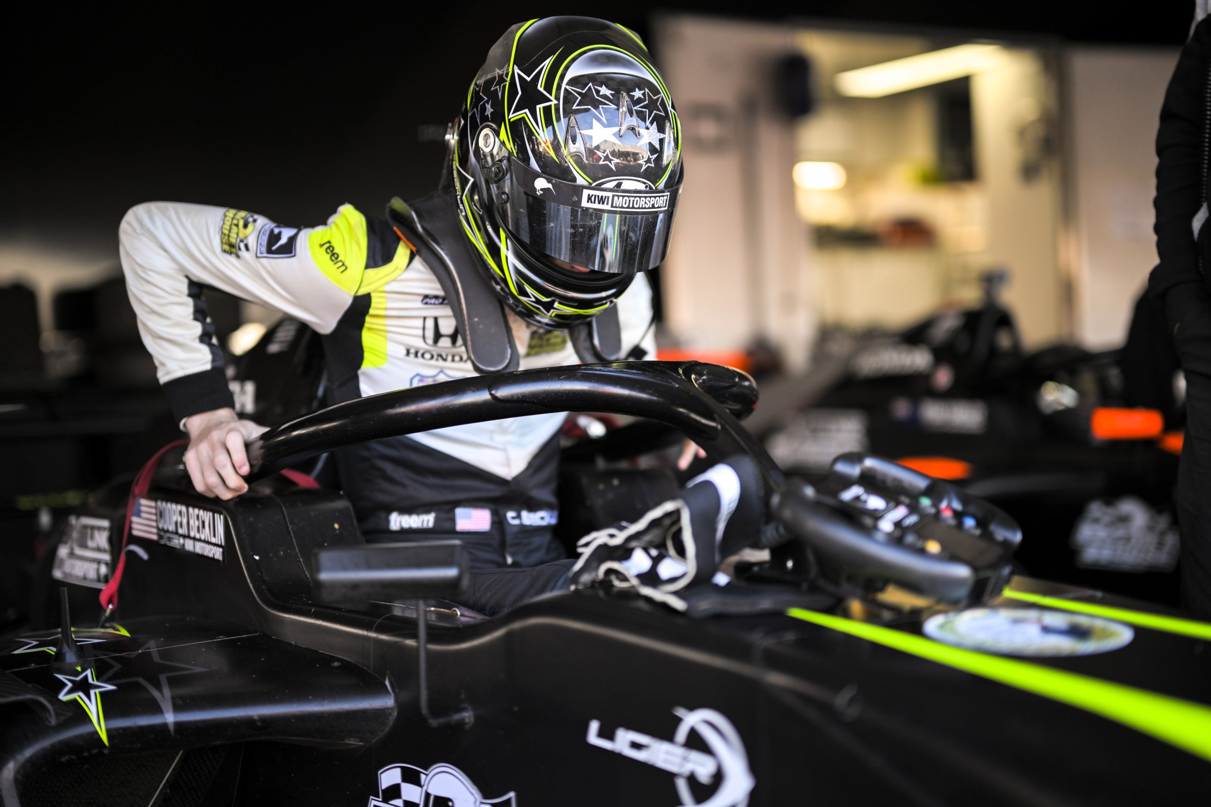 Cooper Becklin race schedule